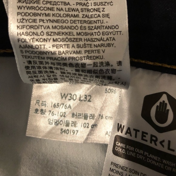 Levi’s straight leg jeans - Picture 4 of 4